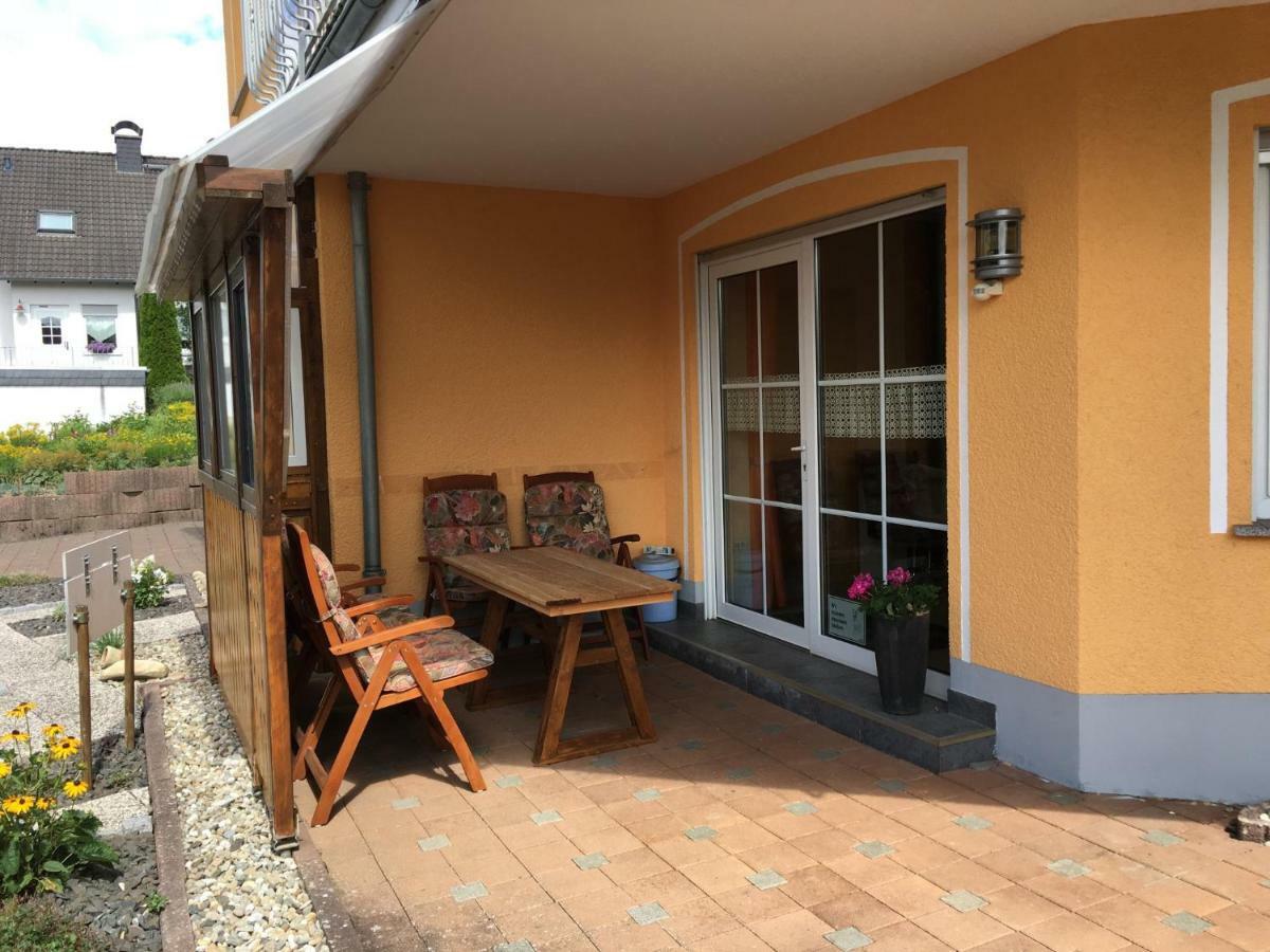 Haus Simon Apartamento Blankenrath Exterior foto